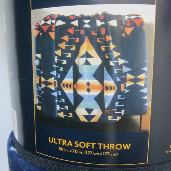 Pendleton Blue Ultra Soft Throw Home Bedding - Picture 3 of 5